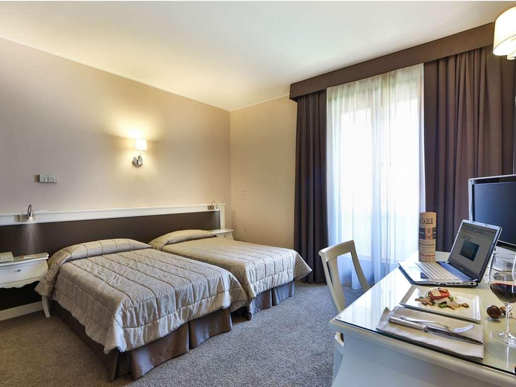 Bonotto Hotel Belvedere Μπασάνο Ντελ Γκράπα Δωμάτιο φωτογραφία
